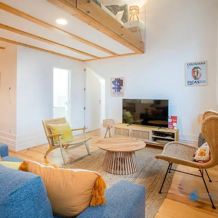 Cedofeita Art & Design Loft *